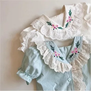 2023 Korėjos vasaros vaikų mergaičių viršūnės Medvilniniai gėlių lopyti nėrinių siuvinėjimo marškiniai Žibinto rankovės mygtukas Kūdikio mergaitės trišakis - Nuotrauka 1  