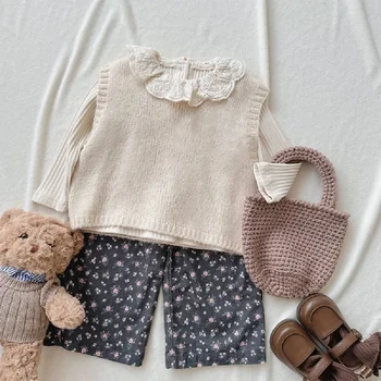 Naujo korėjietiško stiliaus drabužiai Pavasaris Ruduo Trys dalys Smėlio spalvos megztiniai vaikams Liemenės marškiniai Gėlių kelnių komplektai nuo 2 iki 7 metų - Nuotrauka 2  